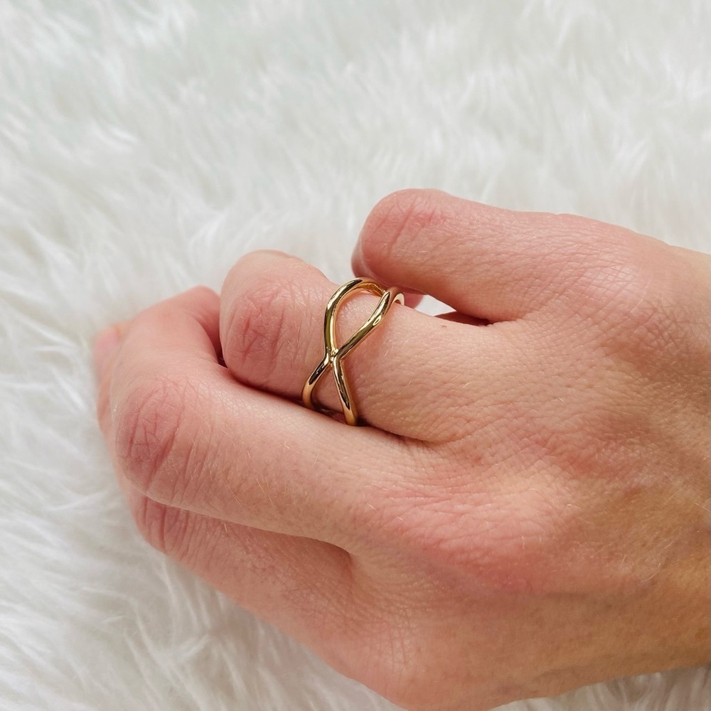 Never Let Go Ring